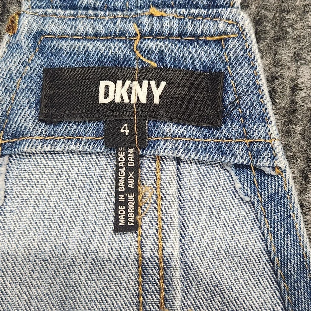 DKNY Overall Denim Jean Shorts with Pink "DKNY" logo top Girls Size 4 - Picture 6 of 15